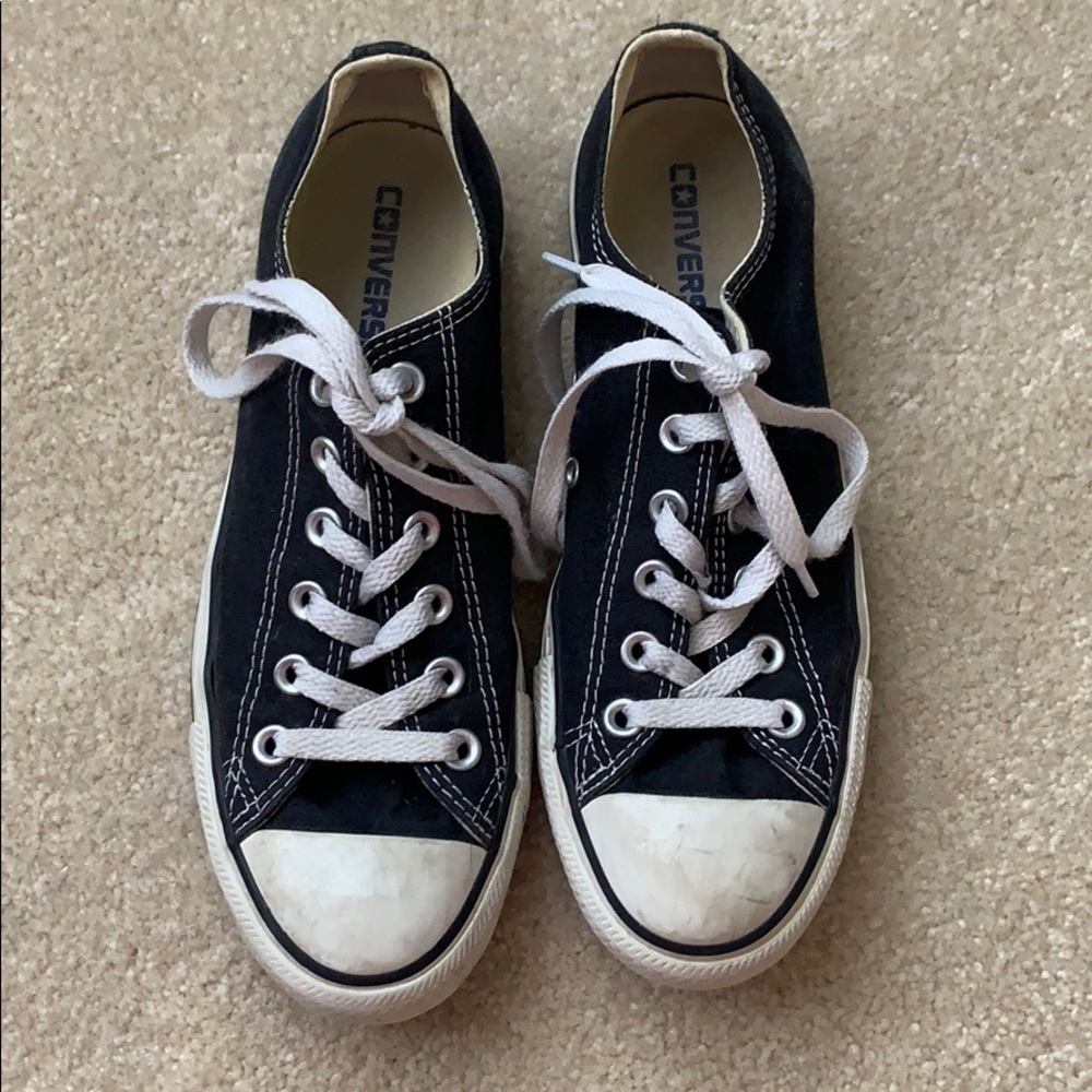Black converse